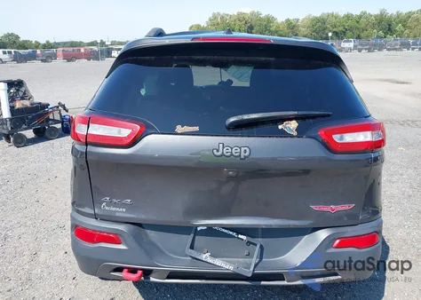 2016 Jeep Cherokee Trailhawk из США, поврежденный, VIN 1C4PJMBB0GW309489
